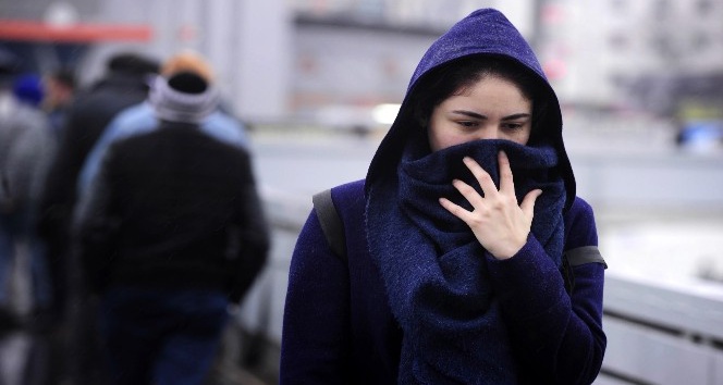 İstanbul’da soğuk havanın olumsuz etkisi sürüyor