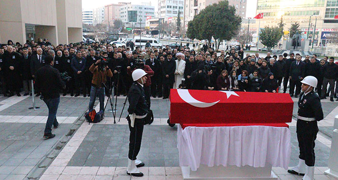 Cerablus&#039;tan sorumlu Vali Yardımcısı İmamgiller için Gaziantep&#039;te tören düzenlendi