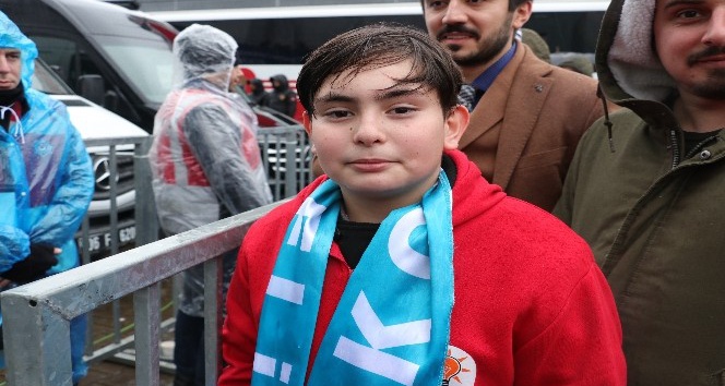 Cumhurbaşkanı Erdoğan için gözyaşı döken çocuk konuştu