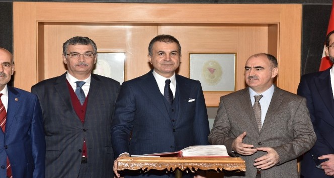 AK Parti Sözcüsü Çelik, Kahramanmaraş’ta valilik ve belediyeyi ziyaret etti