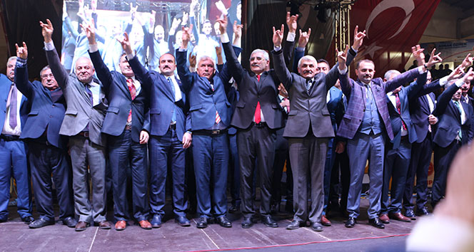 Tokat&#039;ta MHP belediye başkan adayları tanıtıldı