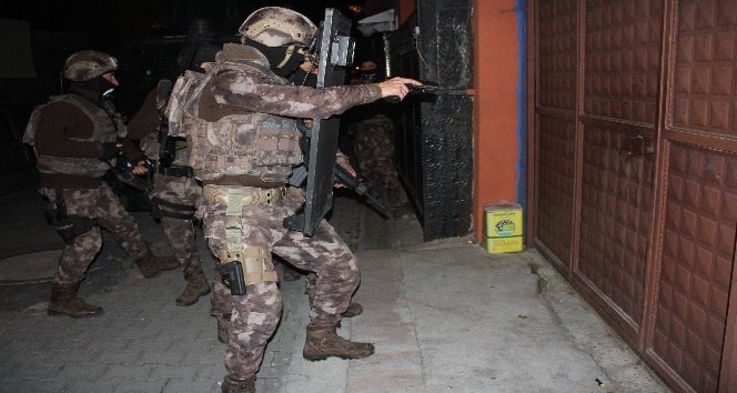 Adana’da terör örgütü HTŞ’ye operasyon: 13 gözaltı