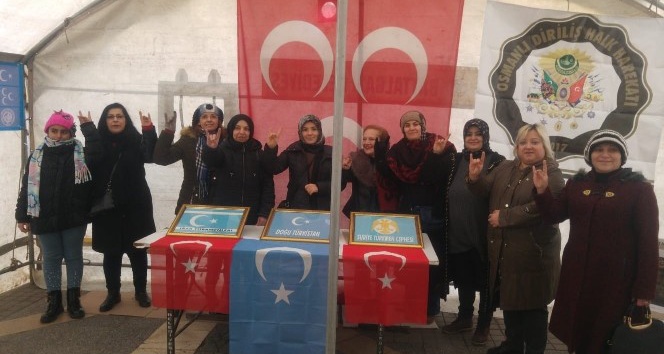 MHP’li kadınlardan Doğu Türkistan sergisi