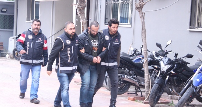 Ünlü çiğ köfteci Murat Sivrikaya, FETÖ&#039;den adliyede