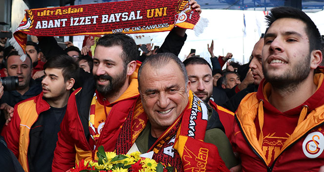 Galatasaray, Bolu’da coşkuyla karşılandı