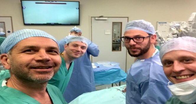 Robotik cerrahide Türkiye’nin adını dünyaya duyurdu