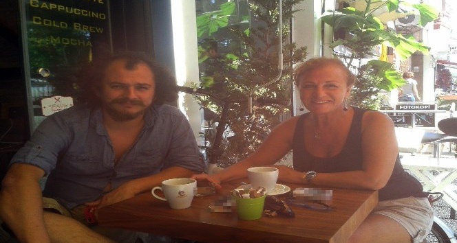 Yönetmen Orçun Benli’nin annesi trafik kazasında öldü (2)