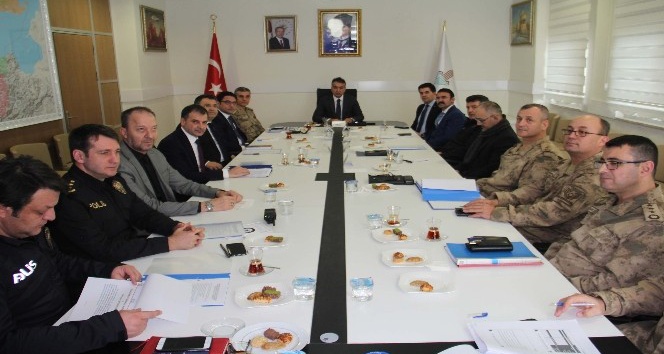 Bitlis’te seçim güvenliği toplantısı