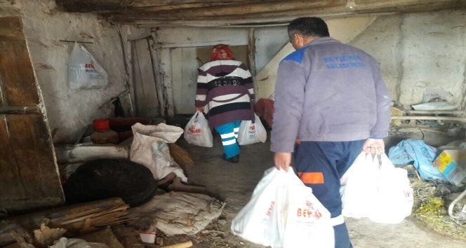 Beyşehir Belediyesi yoksul ailelerin umudu oldu