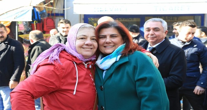 Başkan Çerçioğlu Germencik pazarını ziyaret etti