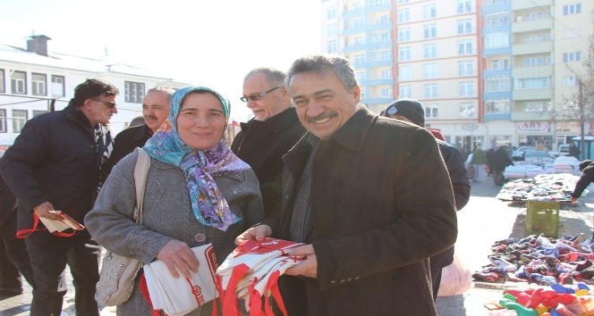 Seydişehir Belediyesinden vatandaşlara bez çanta
