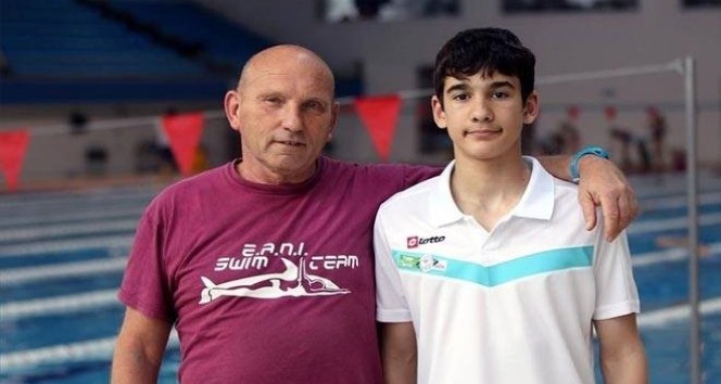 Kayseri’nin rekortmen yüzücüsü Yiğit Aslan ve Antrenörü Corrado milli takım kampına gidiyor