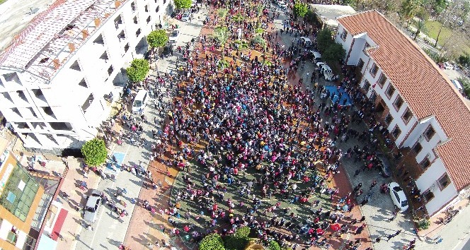 Antalya’da kartopu izdihamı