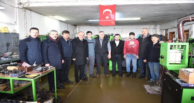 Başkan Babaş, Kuzeykent Sanayi Sitesi esnaflarını ziyaret etti