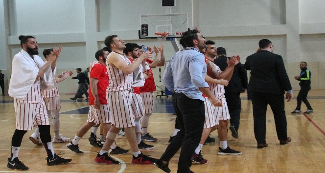Türkiye Basketbol Ligi: Yalova Belediyespor: 95 - Selçuklu Basketbol: 93
