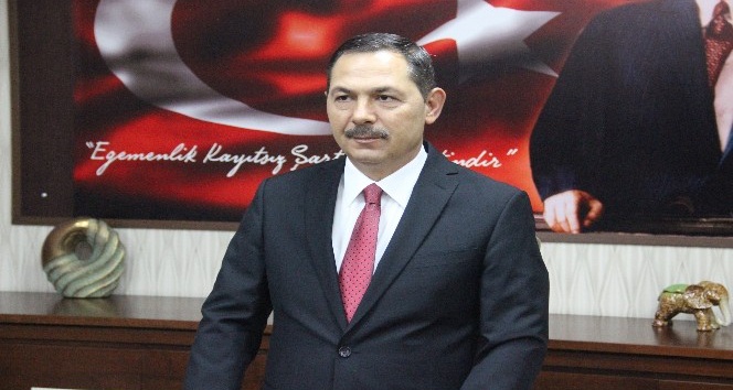 AK Parti’li belediye başkanı aday gösterilmeyince partisinden istifa etti