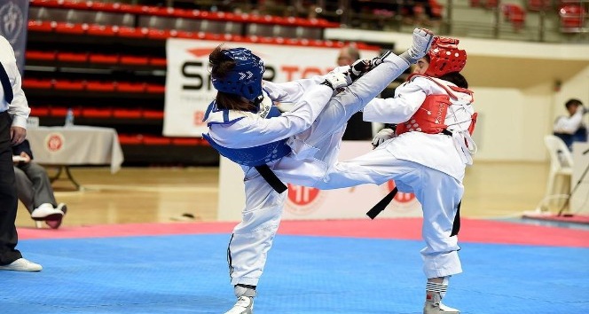 Kdz Ereğli’den Taekwondo milli takımına 2 sporcu