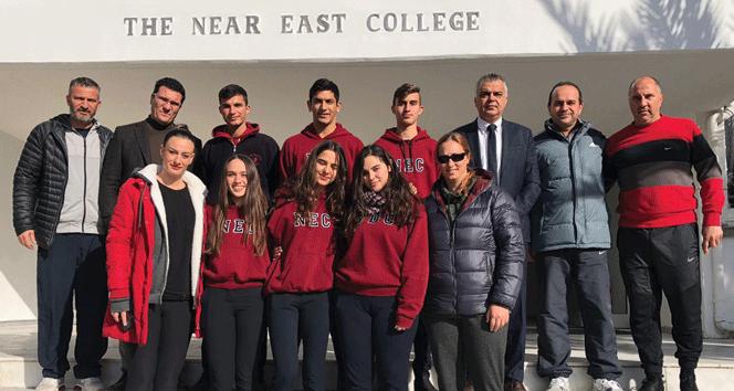 Yakın Doğu Koleji Atletizm Takımı Türkiye Salon Yarışlarına katılıyor