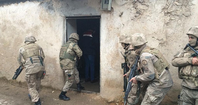 Siirt&#039;te PKK’ya yardım eden 7 kişi gözaltına alındı
