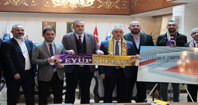 Eyüp Stadı’nın tribünlerinin yenilenmesi için imzalar atıldı