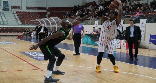 Türkiye Basketbol Ligi: Semt77 Yalova Belediyespor: 90 - Manisa Büyükşehir Belediyesi: 93
