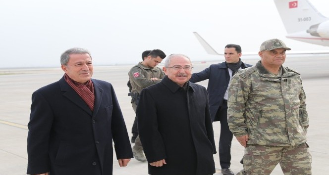 Milli Savunma Bakanı Akar Mardin’de