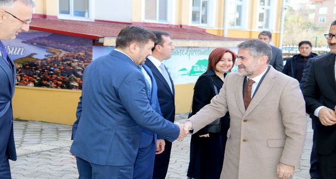 Hazine ve Maliye Bakan Yardımcısı Nebati: “Bu ülke operasyonları yiye yiye adeta aşılanmış gibi hareket ediyor”