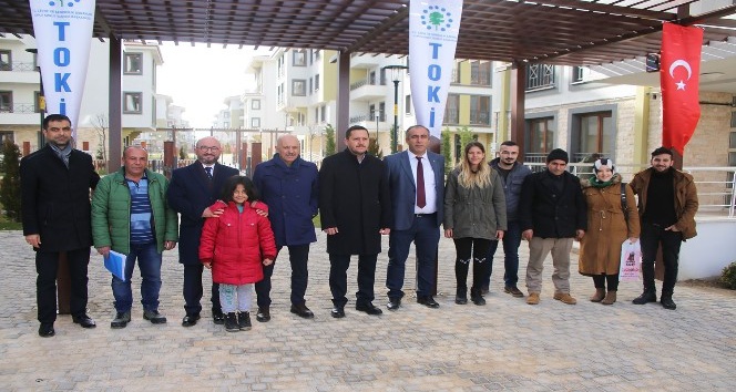 Karaman’da 515 konutun anahtar teslimi başladı