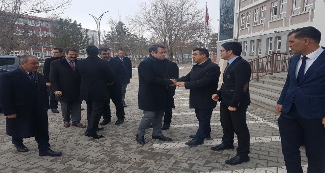 Denetimli Serbestlik yükümlüleri, okulları boyuyor