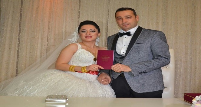 Basın camiasının güler yüzlü delikanlısı Turaba, bekarlığa veda etti
