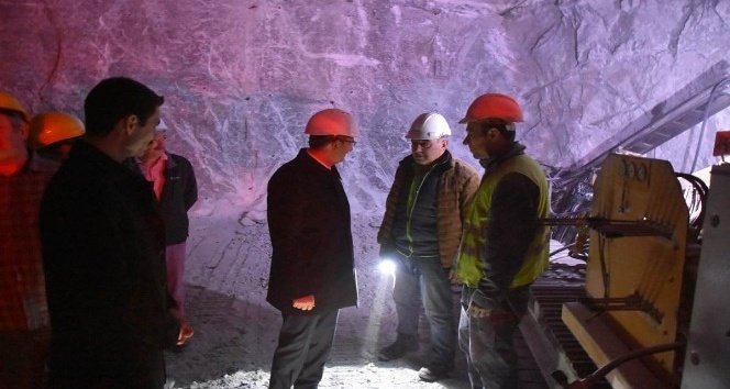 Dünyanın en iyi tuzu yerin 20 metre altından çıkıyor