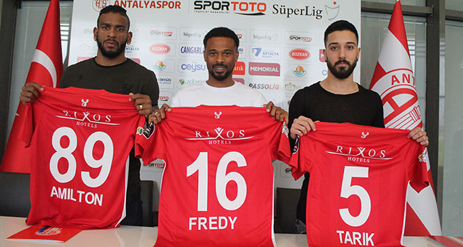 Antalyaspor 3 transferine imza attırdı