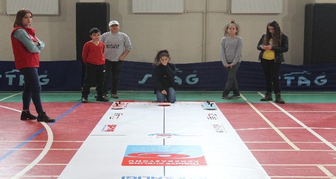 Elazığlı çocuklar, "Körling" ile tanıştı