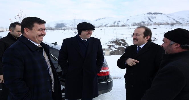 Bayburt, Erzurum ve Erzincan Valileri ile Cumhuriyet Başsavcıları Baksı Müzesini ziyaret etti