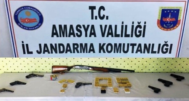 Amasya’da silah operasyonu: 17 gözaltı