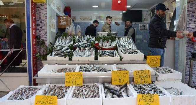 Balık fiyatları 10 TL’ye sabitlendi, talep patladı