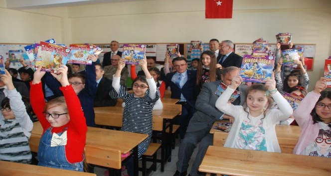 Tokat’ta 200 bin kitap çocuklarla buluştu