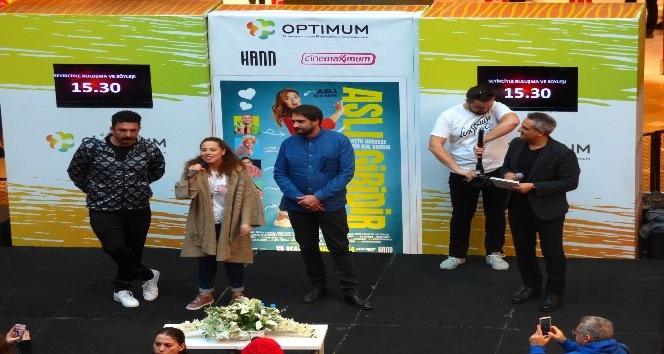 ’Aslı Gibidir’ oyuncuları, Optimum’da sevenleriyle buluştu