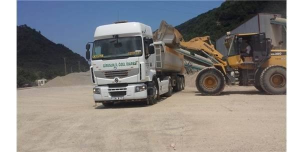 Giresun İl Özel İdaresi 16 ilçede,  230 kilometre yol betonladı