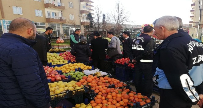 Mardin Büyükşehir Belediyesi zabıta ekiplerinden hal ve pazarlarda fiyat denetimi