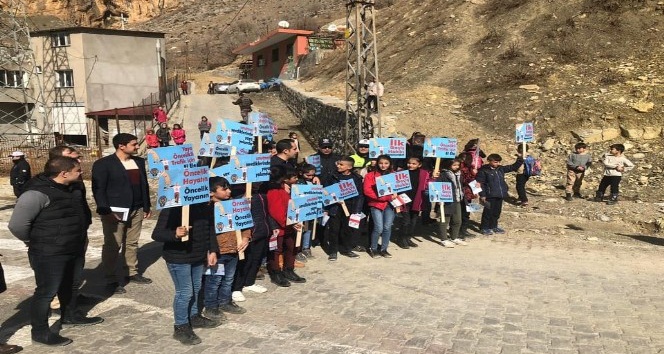 Uludere’de ’Öncelik hayatın, öncelik yayanın’ etkinliği