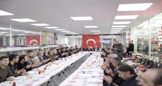 BBP Sivas Belediye Başkan adayı Ürgüp; esnafın derdini dinledi