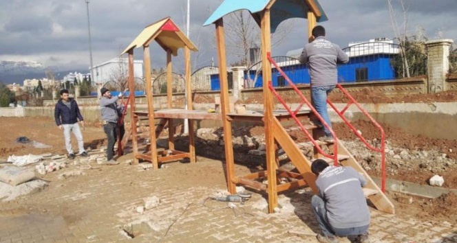Silopi Belediyesi’nden anaokuluna oyun grubu desteği
