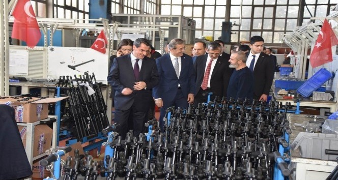 Savunma Sanayi Başkanı Demir: “Şirketlerimizi OSB’ye teşvik edeceğiz”