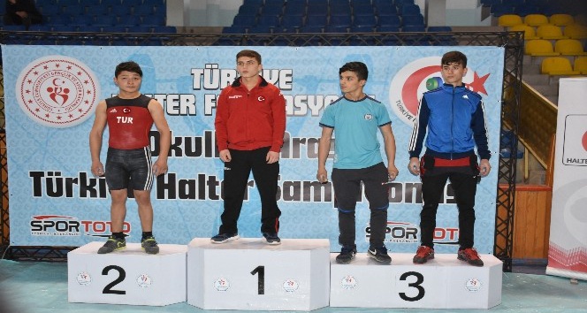 Okullar Arası Halter Gençler B Türkiye Şampiyonası başladı