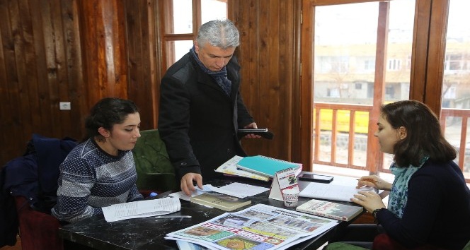 Millet Kıraathanesi misafirlerini ağırlıyor