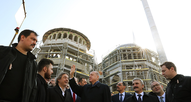 Cumhurbaşkanı Erdoğan Taksim Camii&#039;ni inceledi