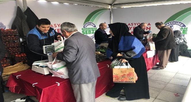 Sultanbeyli’de tanzim satış noktası hizmete başladı