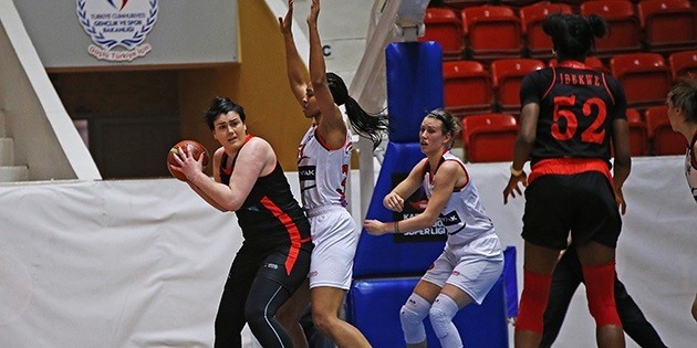 Bellona Kayseri Basketbol Adana’da kazandı