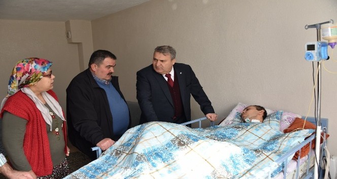Başkan Çerçi’den talihsiz gencin ailesine ziyaret